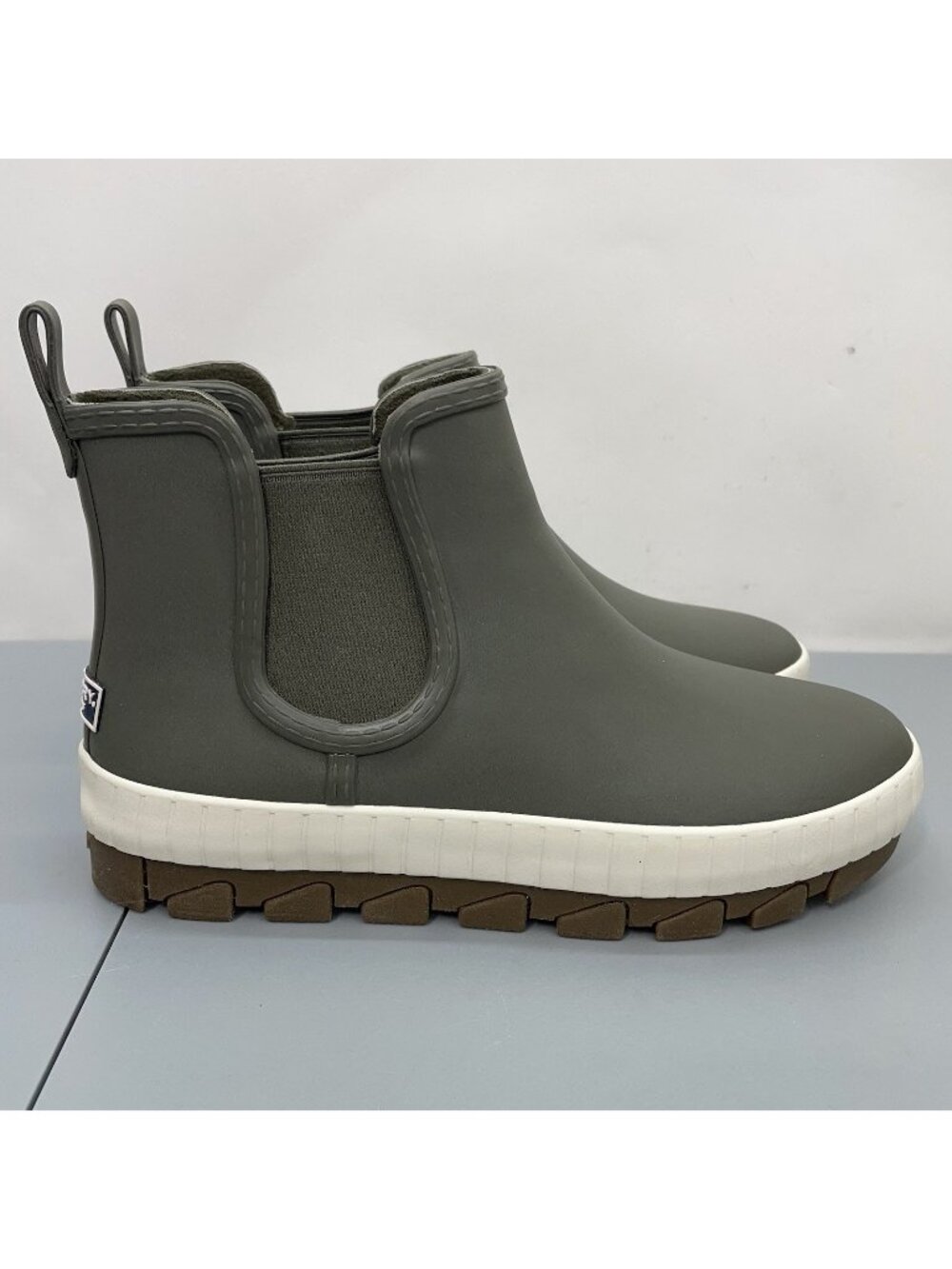 Sperry Torrent Chelsea Rain Boot Slip On Rubber Waterproof Matte Green Women 8.5
